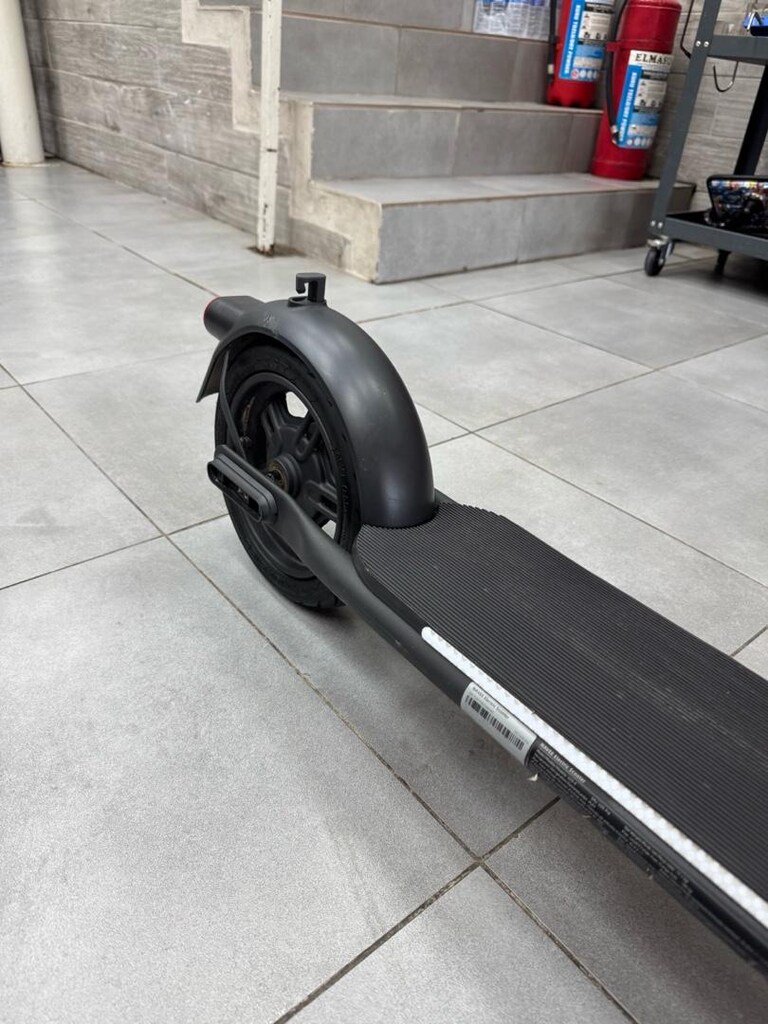 NAVEE V25i Pro 600 W 25 km Menzil Elektrikli Scooter Siyah - 6