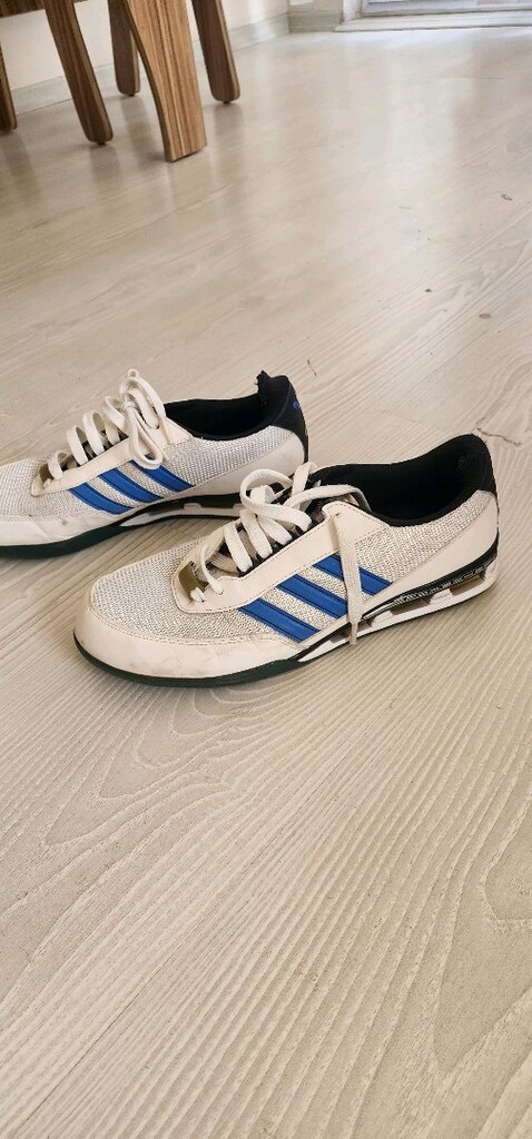 Adidas - 8