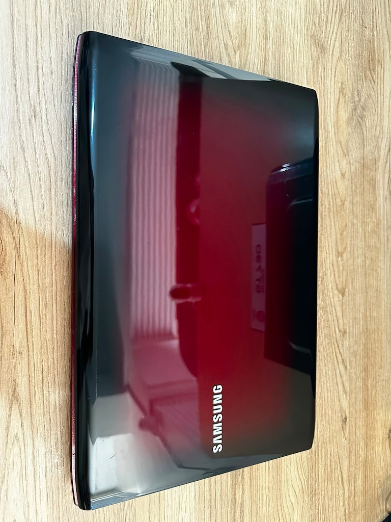 Samsung 15.6 Laptop - 4