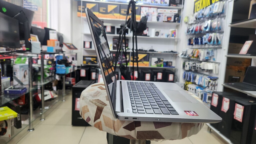ABT BİLİŞİM –HP 245 G9 Ryzen 5 5625U | 12 GB RAM | 512 GB M.2 SSD | - 6