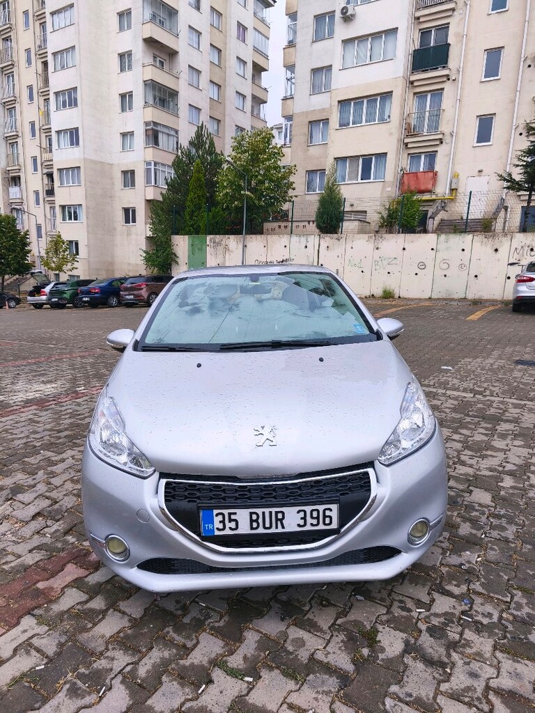 Peugeot 208 2012 tek değişenli - 7