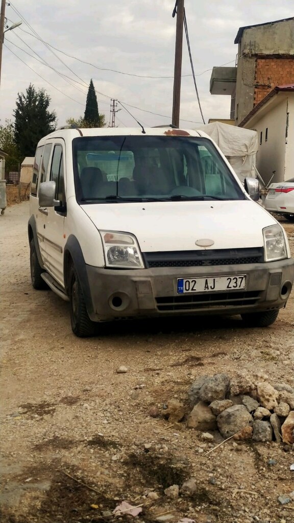 2004 Connect 90’lık Masrafsız Aile Aracı - 2