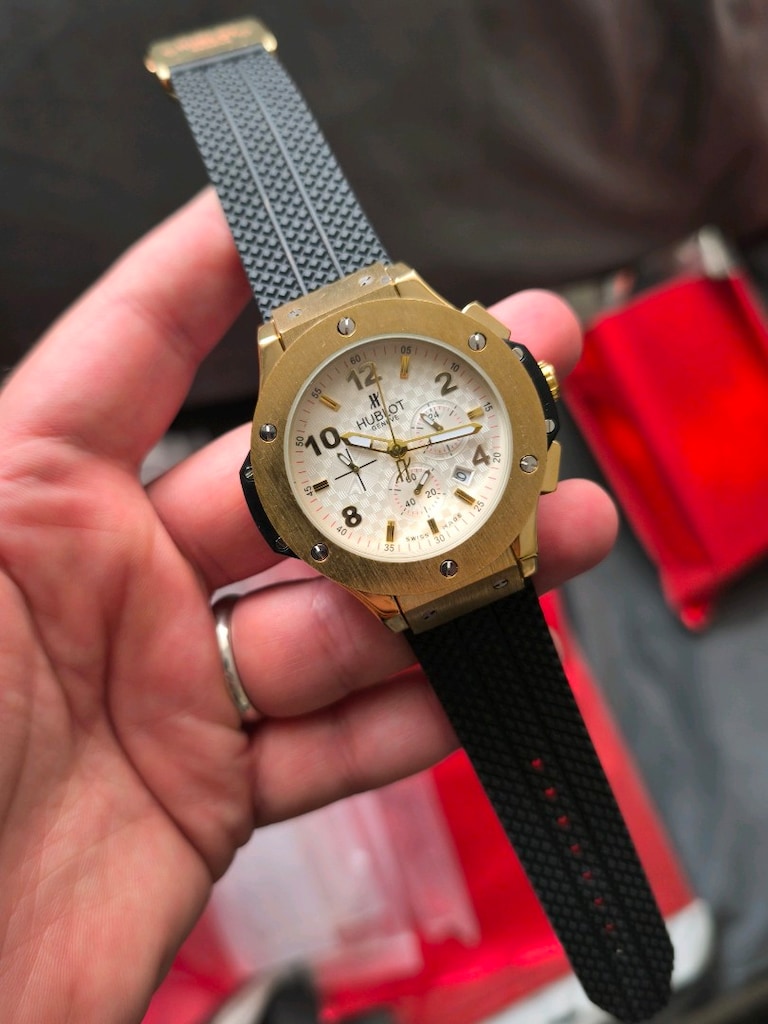 HUBLOT ERKEK SAAT