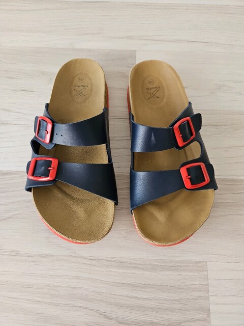 35-36 numara çocuk kinetix sandalet