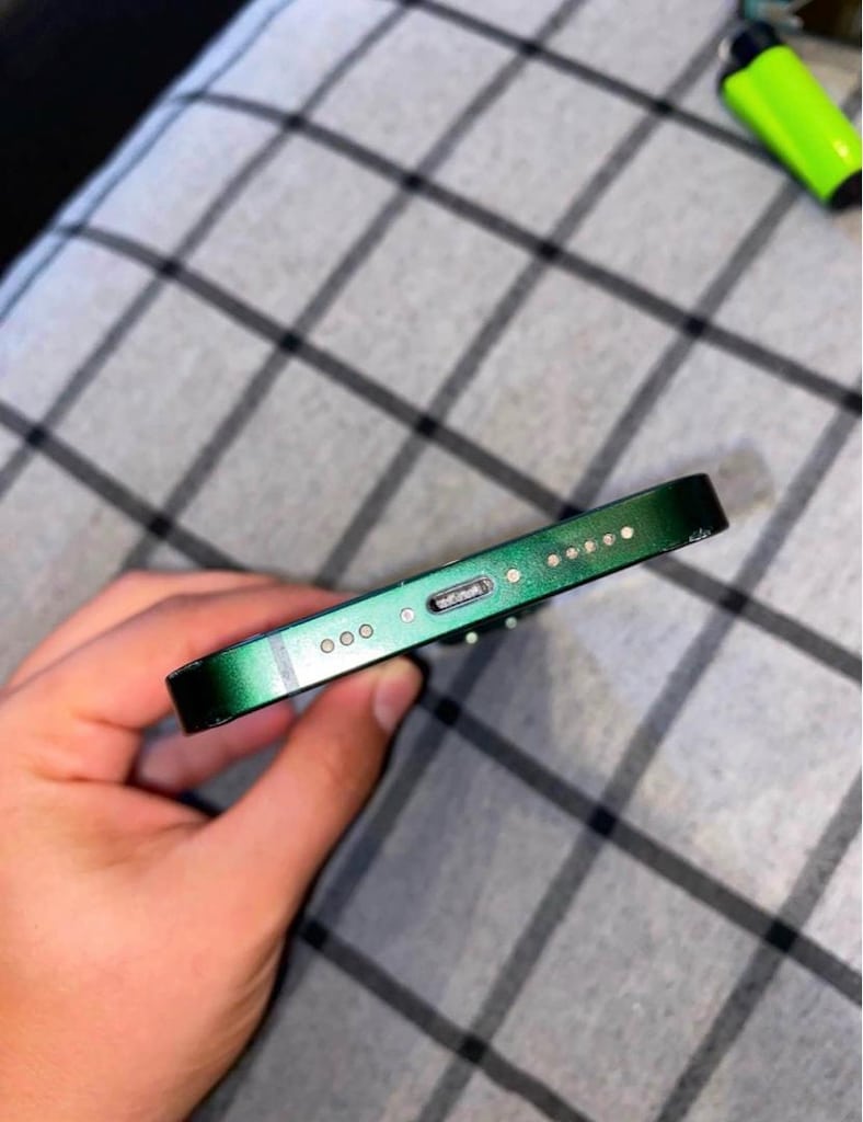 DEĞİŞENSİZ İPHONE 13 YD - 3