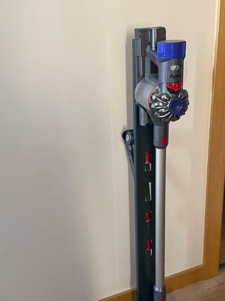 DYSON V8 Animal - 2