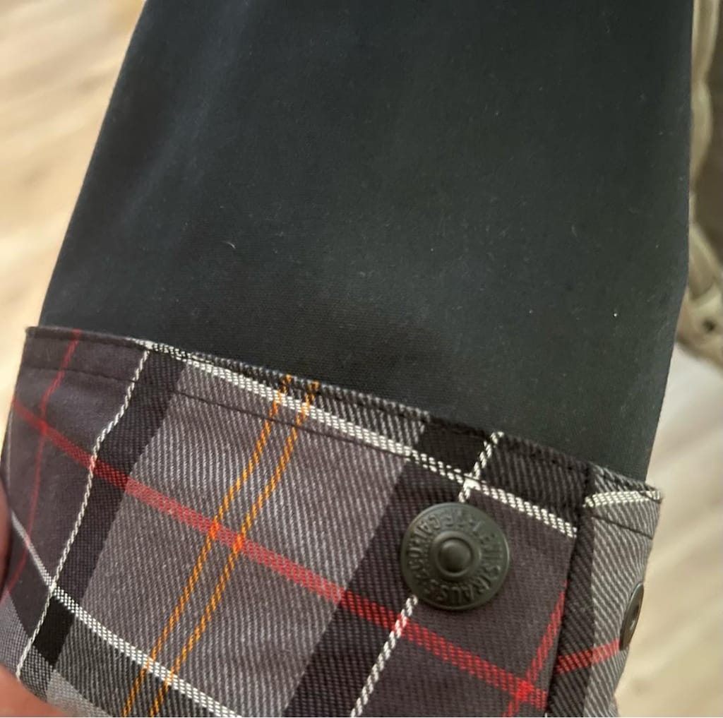 Faturali sıfır orjinal Barbour X Levis yagli mont ceket - 5