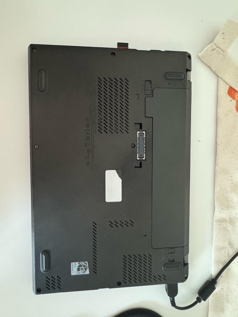 Lenovo ThinkPad X250 i5 / 4 GB RAM / 500 GB HDD / Orijinal Şarj - 2