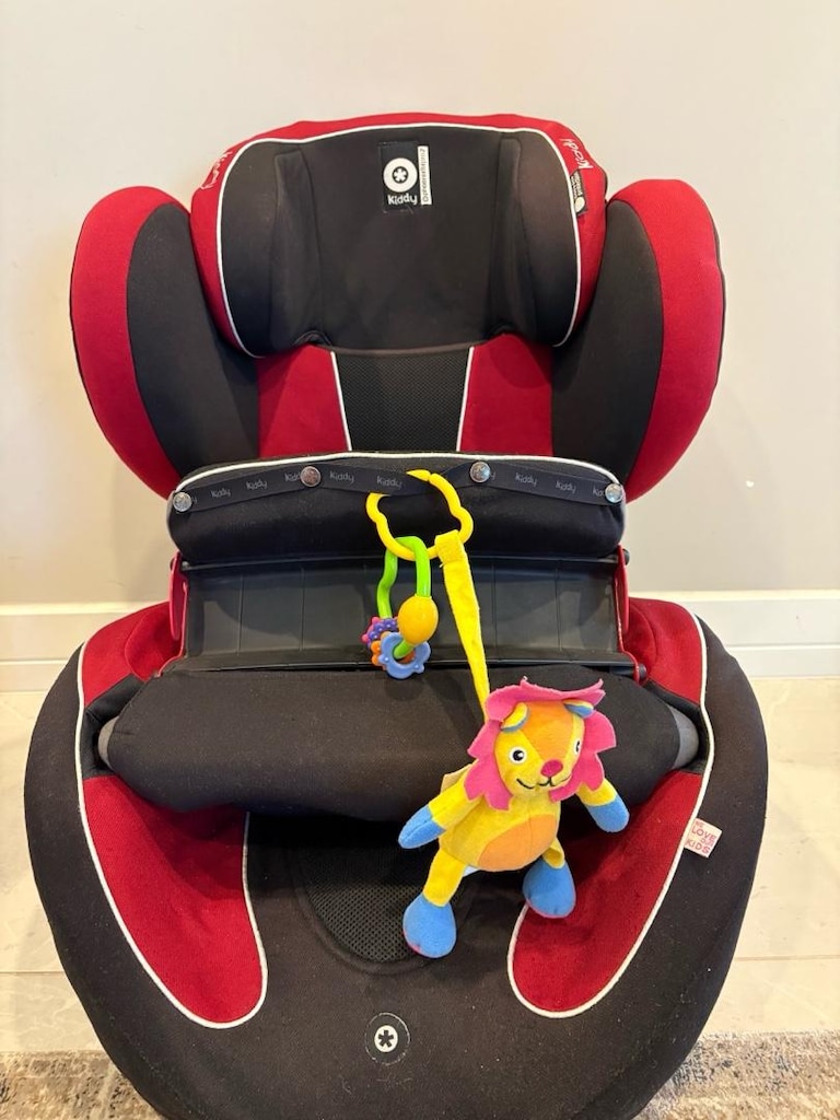 otokoltuğu 9-18 kg Kiddy marka pazarlık olur - 2