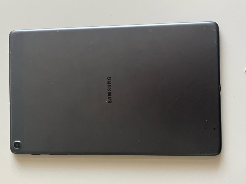Samsung Galaxy TabA SM-T-510 10” tablet - 4