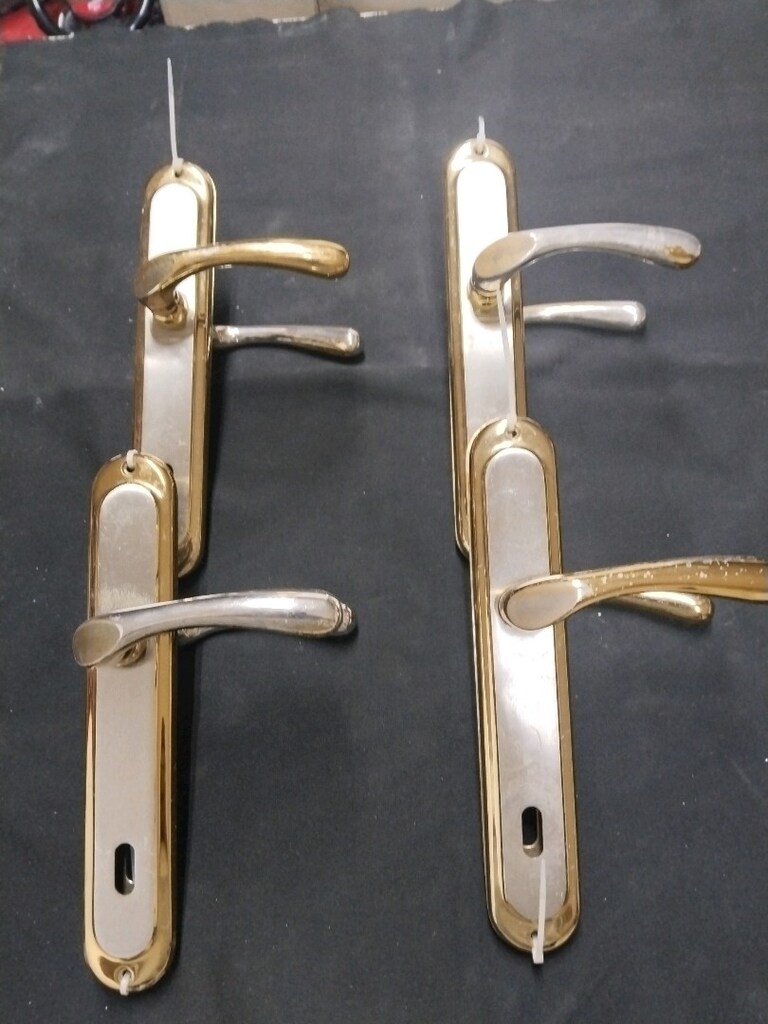 KAPI KOLU - 4