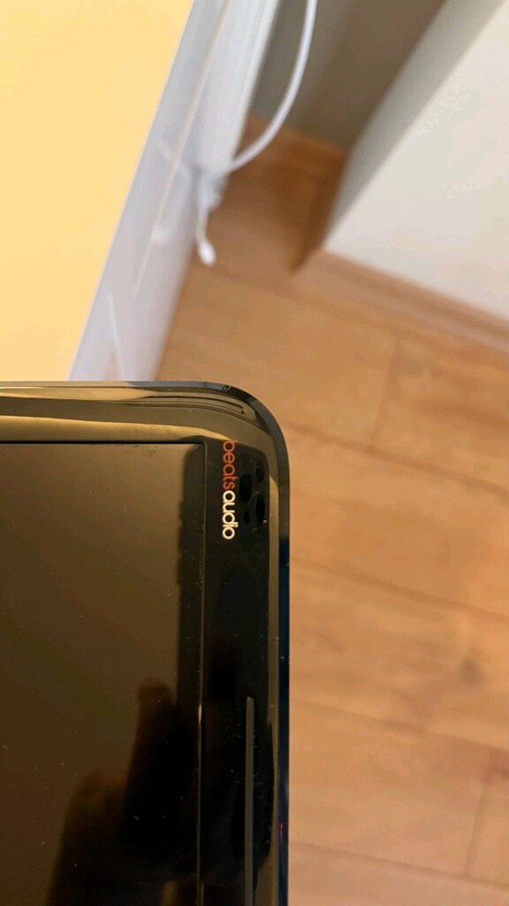 HP Pavilion dv6 | Core i3 | 6 GB RAM | 500 GB HDD | Radeon - 6