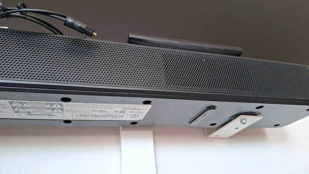 LG SN4 Soundbar (2020) - 3