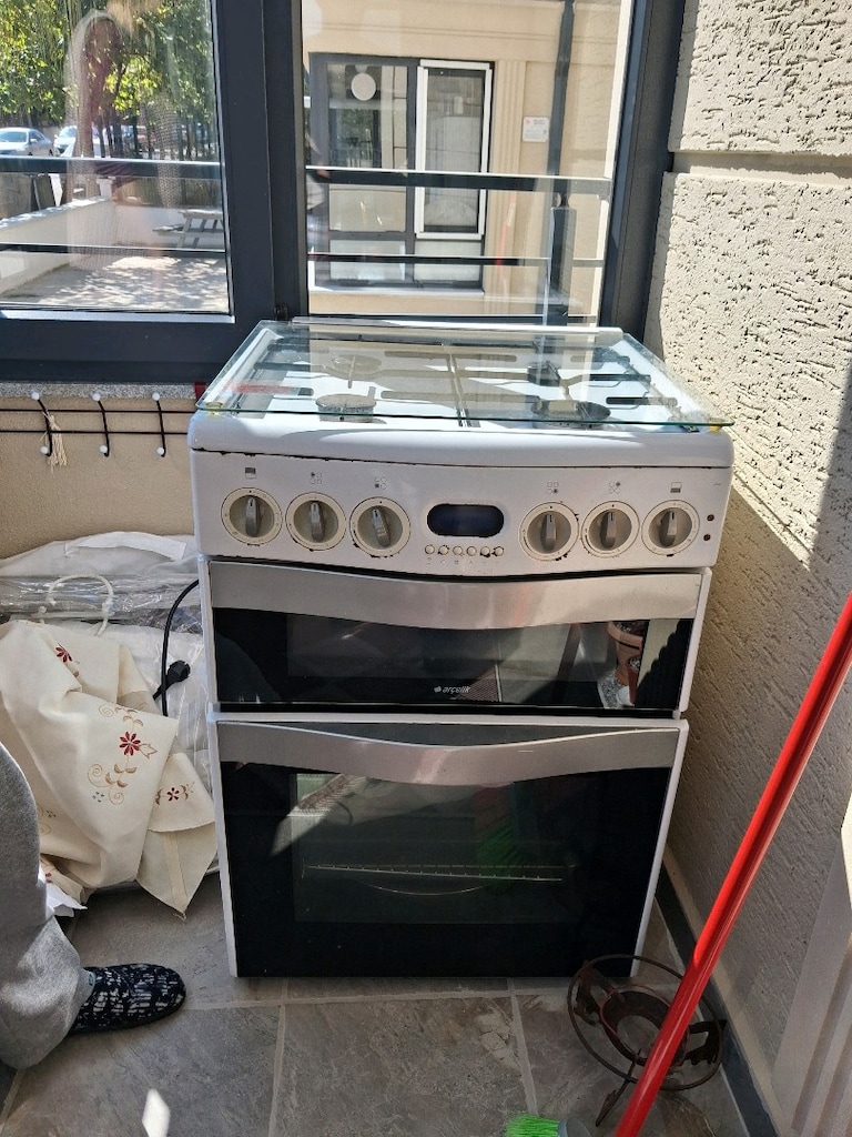 Arçelik 9641 model çift bölmeli / çift katlı solo ocaklı fırın - 2