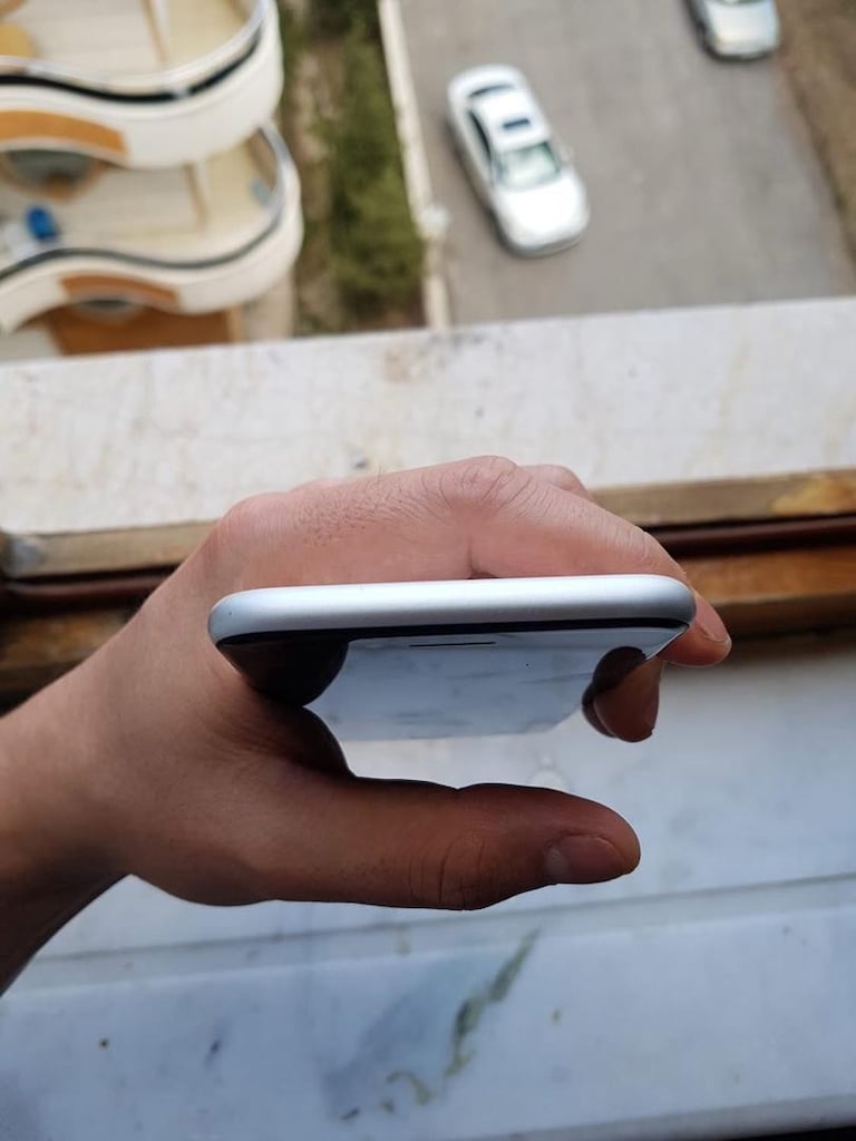 ilk sahibinden 128 gb iphone se 2020 - 3