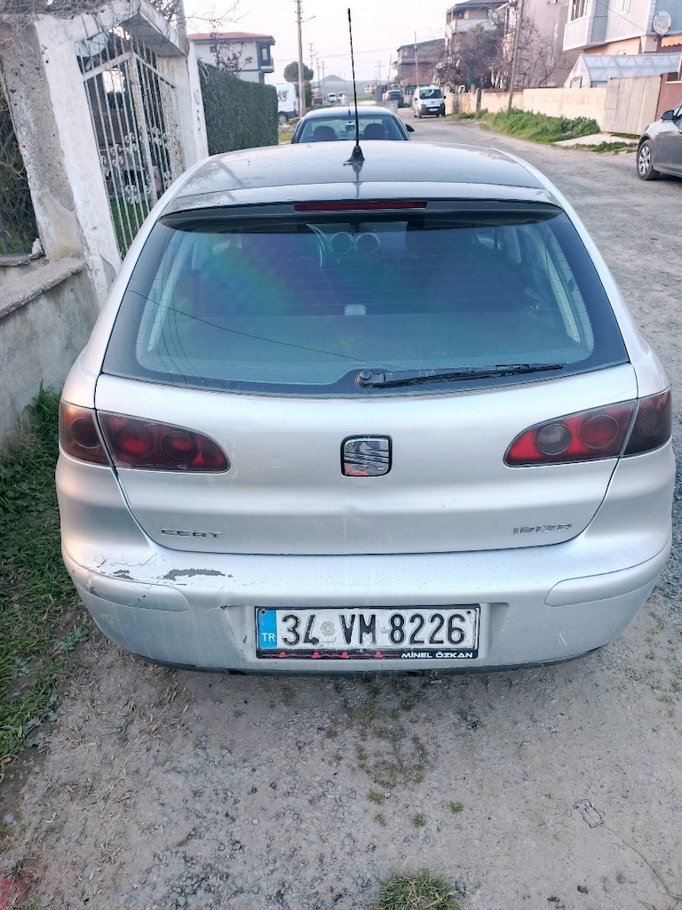 seat ibiza 2004 moder - 3