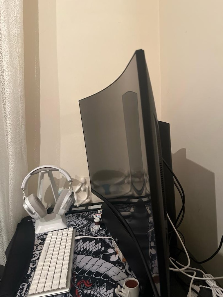 Excalibur E315QVC-C 31.5" Curved Oyuncu Monitör - 3