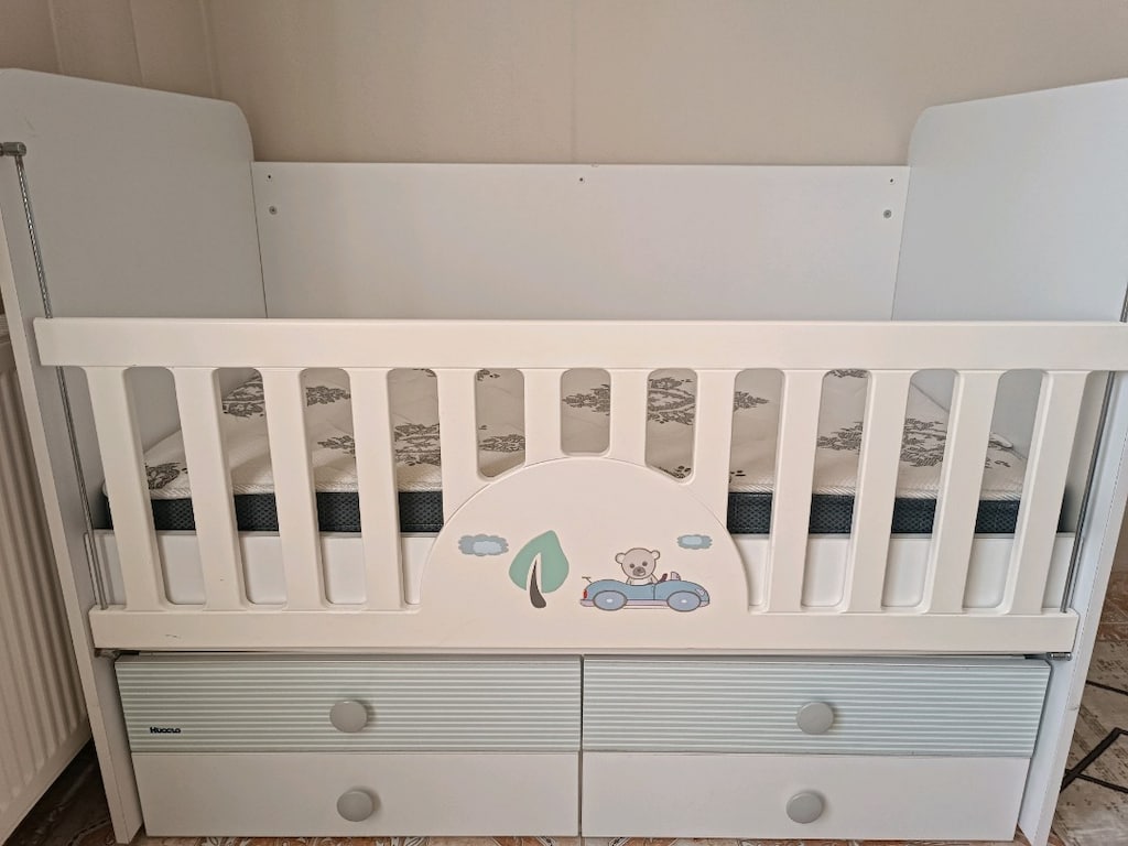 MDF 70*130 sallanır mobilya beşik