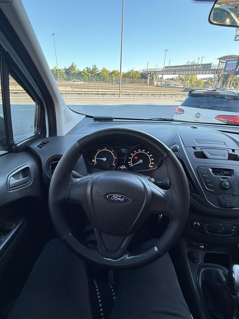 ford tourneo 2014 model temiz - 2