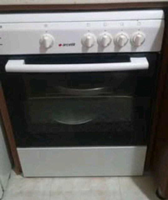 Temiz Altus Solo Fırınlı Ocak – 3 Doğalgaz + 1 Elektrikli (Pleyt)