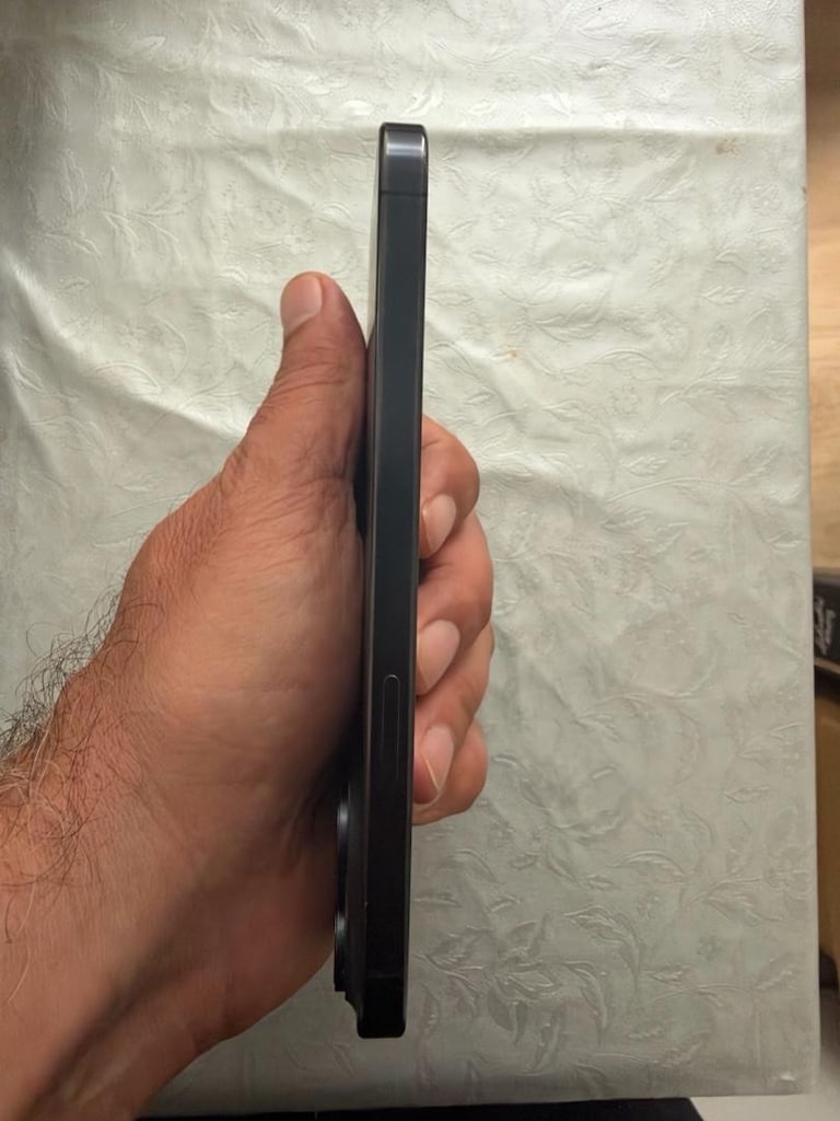 iphone 15 pro max yurt dışı şu an kullanıma kapalı - 4