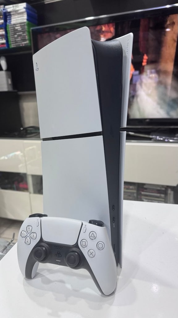 PLAYSTATION PS5 SLIM - ALL DIGITAL - M. MARKT 18 AY GARANTİLİ - 3