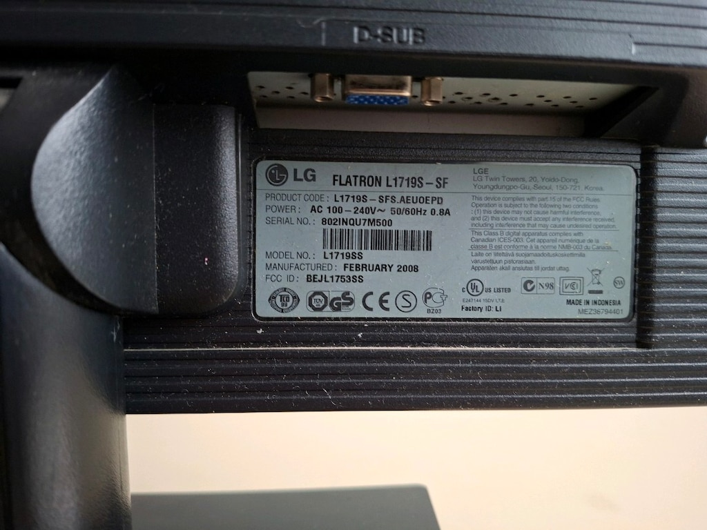 LG 17" Kare ve Casper 18.5" Geniş Ekran Monitörler - 3