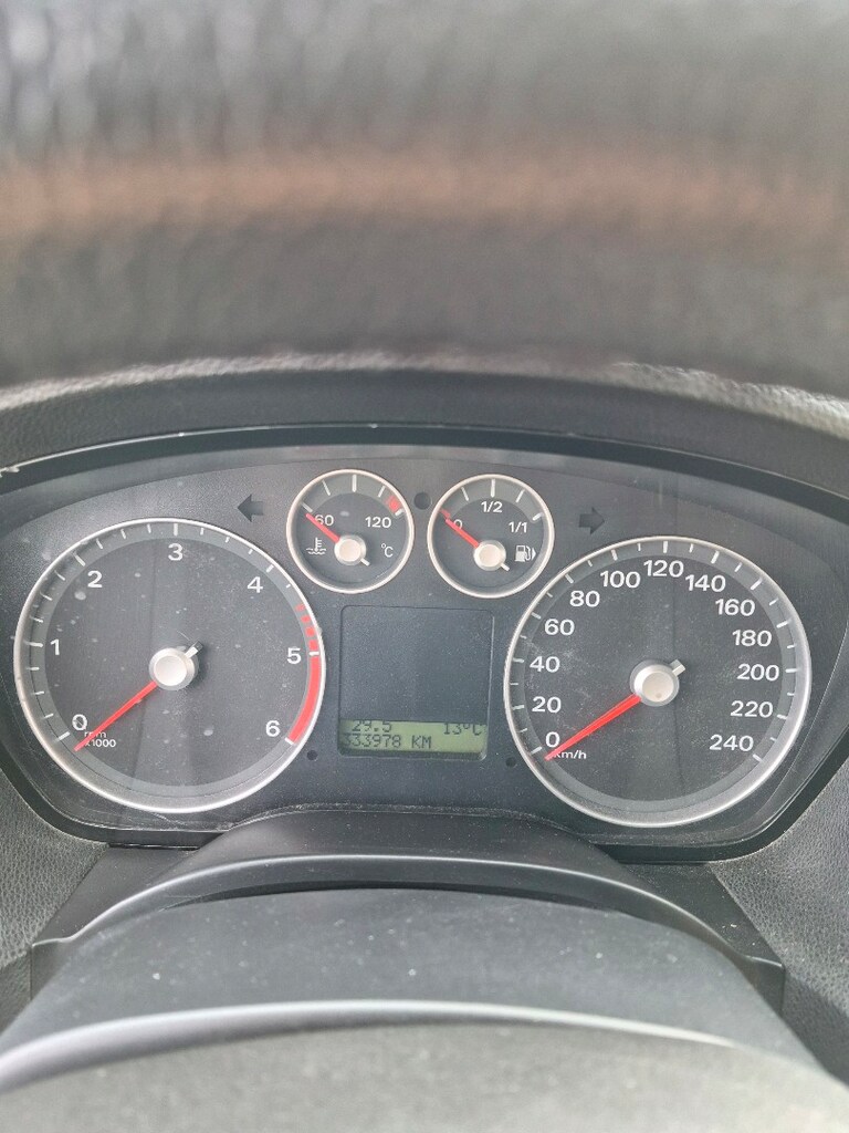 sahibinde değişensiz c max ghia - 13