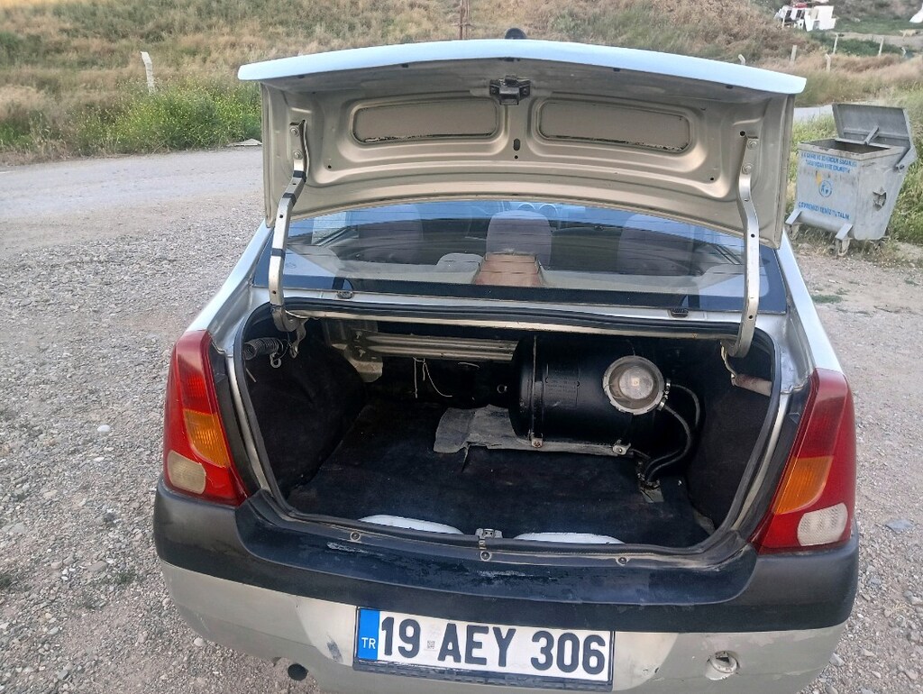dacıa Logan 1.4 LPG benzin km 235 binde çok acil satılık takas olur - 7