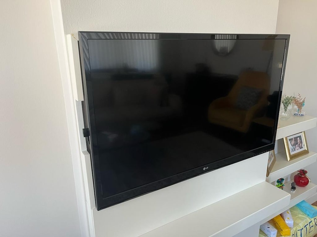 LG TV 2012 LED + Xiomi Stick - 3