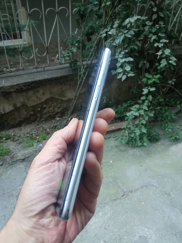 YURTİÇİ TR KAYITLI REALME 6i 4/128GB MP - ÇİFT HAT - 5000mAh - 4