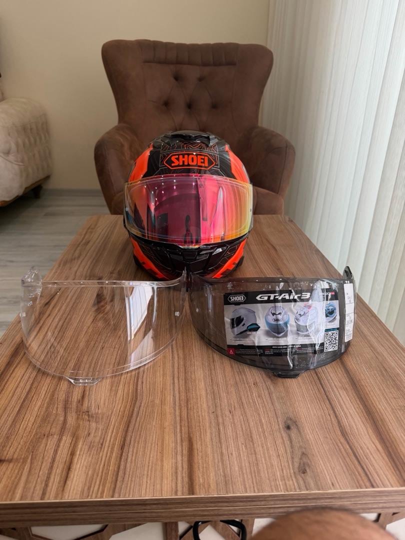 Shoei Gt Air 3 + 3 Vizör - 2