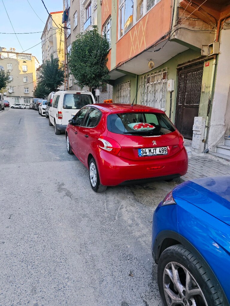 Peugeot 208 Otomatik 100.000 KM | Değişensiz | Bakımlı - 4