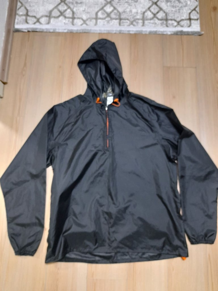 DECATHLON KAPÜŞONLU YAGMURLUK - 3