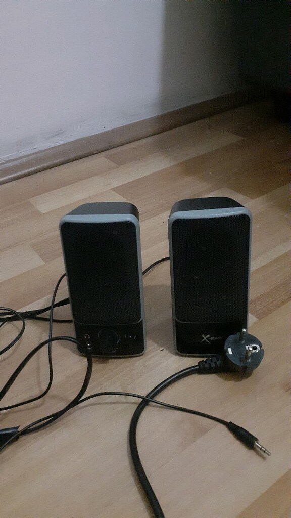 temiz hoparlör pc yada telefondan ses alırsınız fişli - 3
