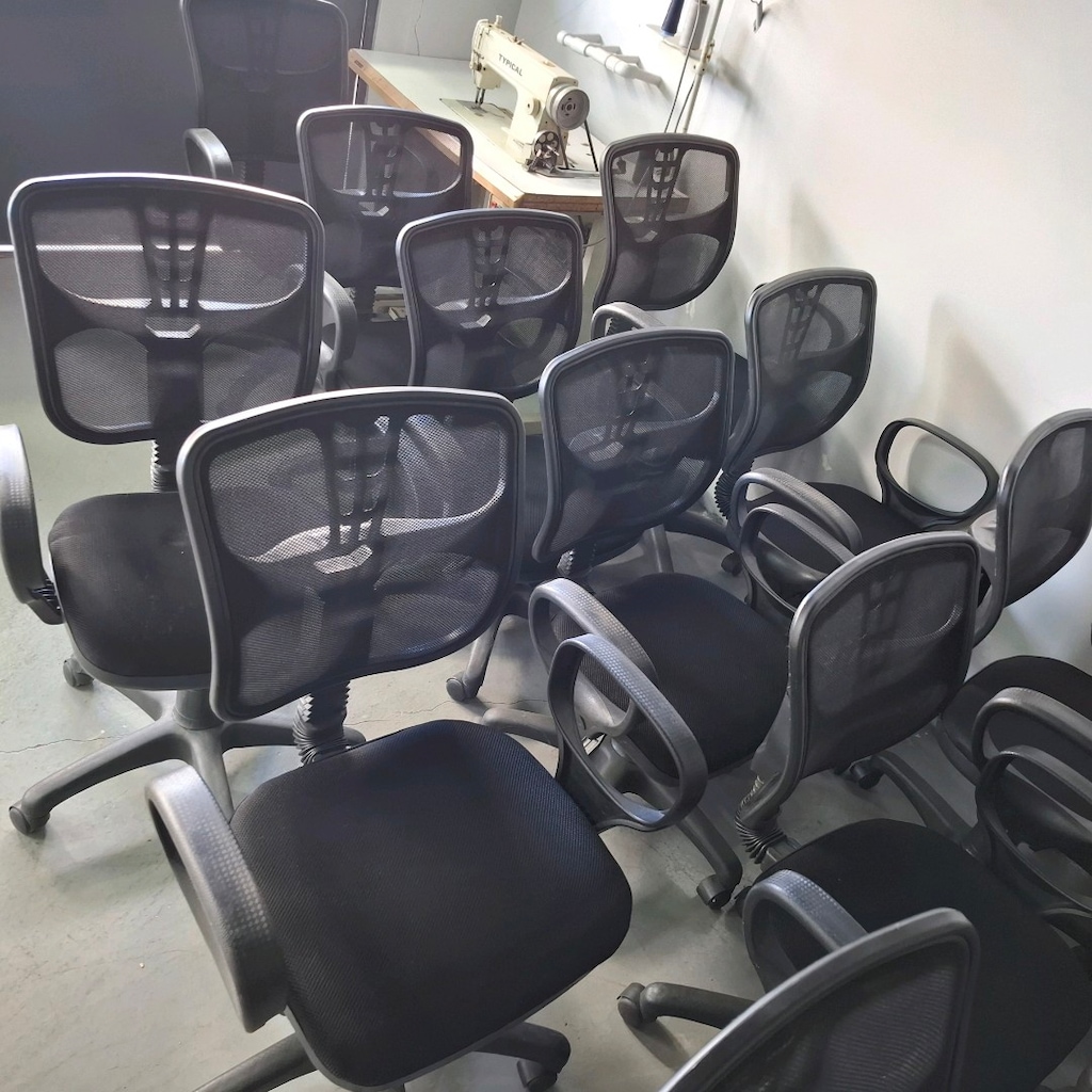 Dönerli sandalye tekerlekli sandalye ofis sandalyesi 2.el - 4