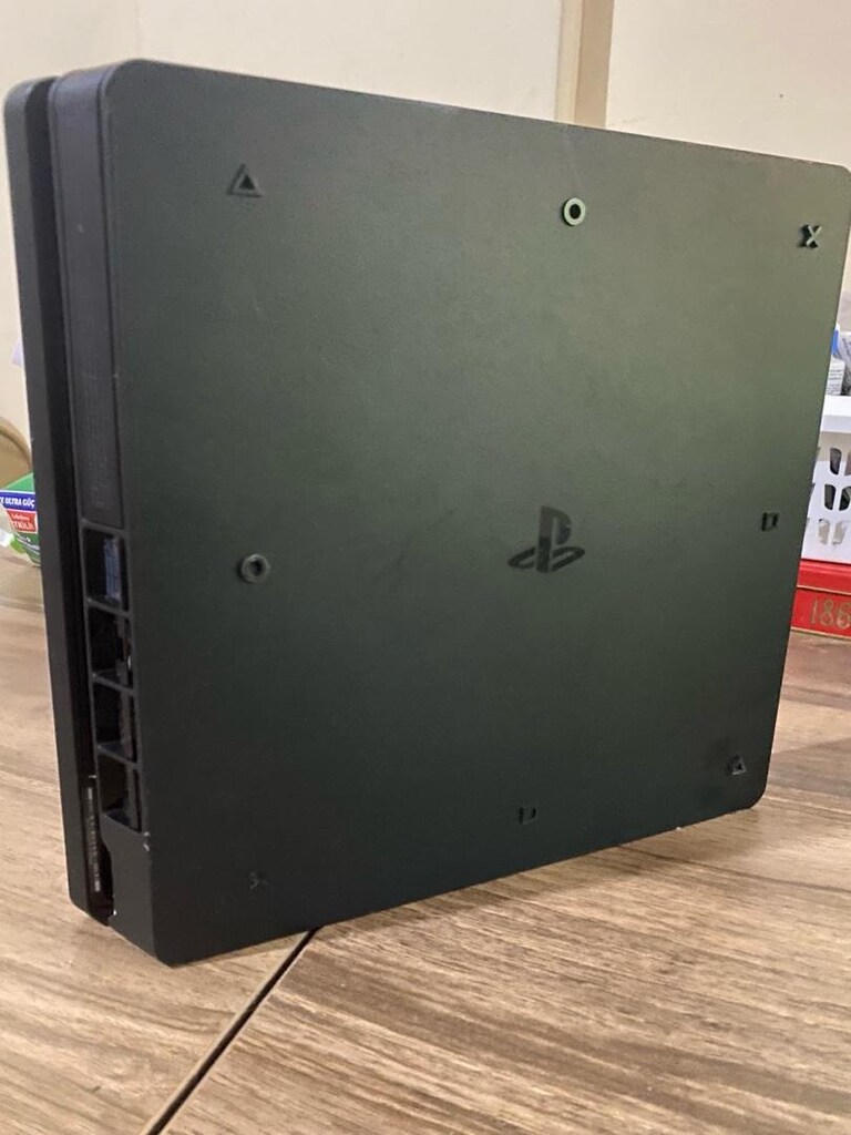 Ps4 Slim - 3
