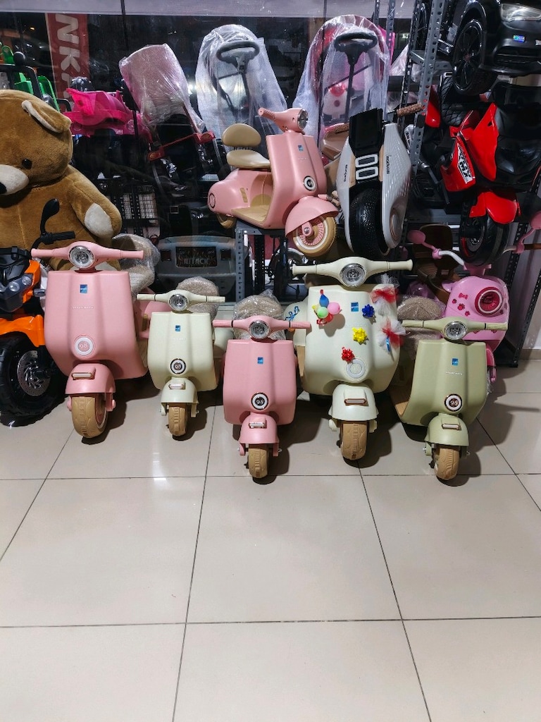 VESPA'LARDA KAMPANYA ORTA BOY 11500 BÜYÜK 22500 AKÜLÜ ARABA SCOOTER - 3