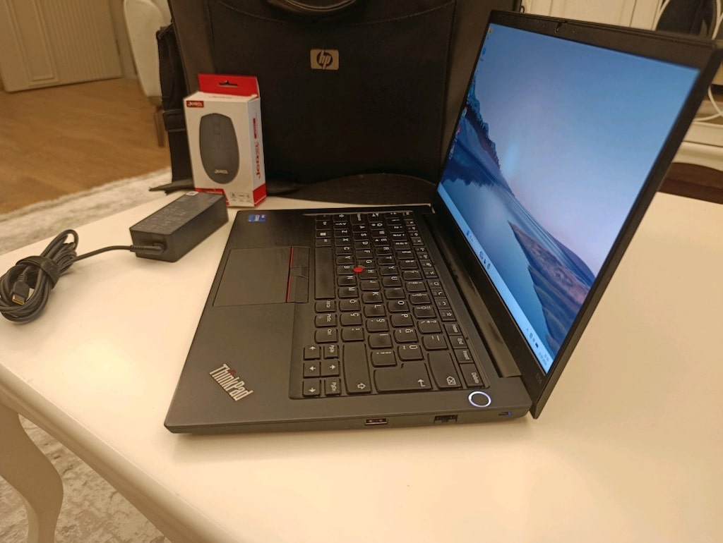 Lenovo ThinkPad E14 Gen 2 - i7 11. Nesil / 16 GB RAM / 256 GB NVMe - 2