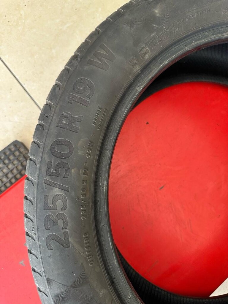 235/50/19 CONTİNATAL SSR TEK ADET FİYAT 2.500 MONTAJ DAHİL - 2
