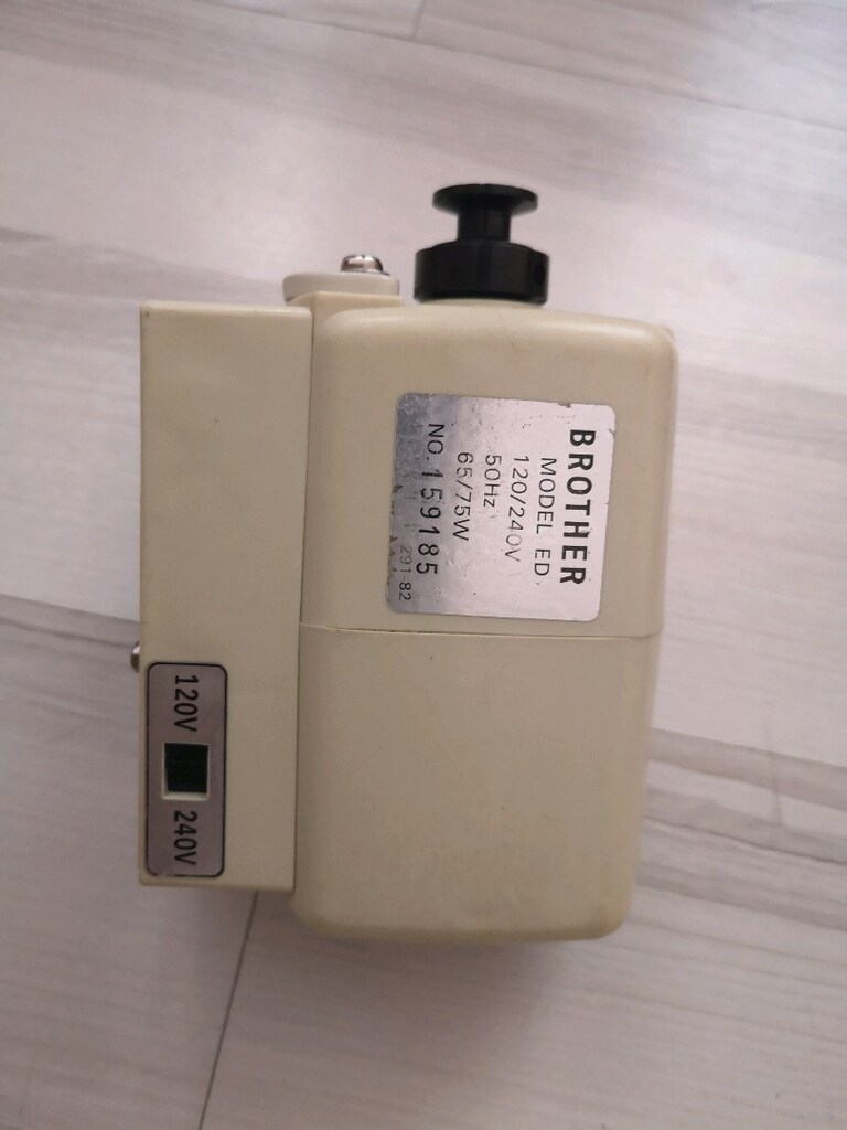 Brother marka orijinal Avrupa ev tipi dikiş makinesi motor ve pedalı. - 14