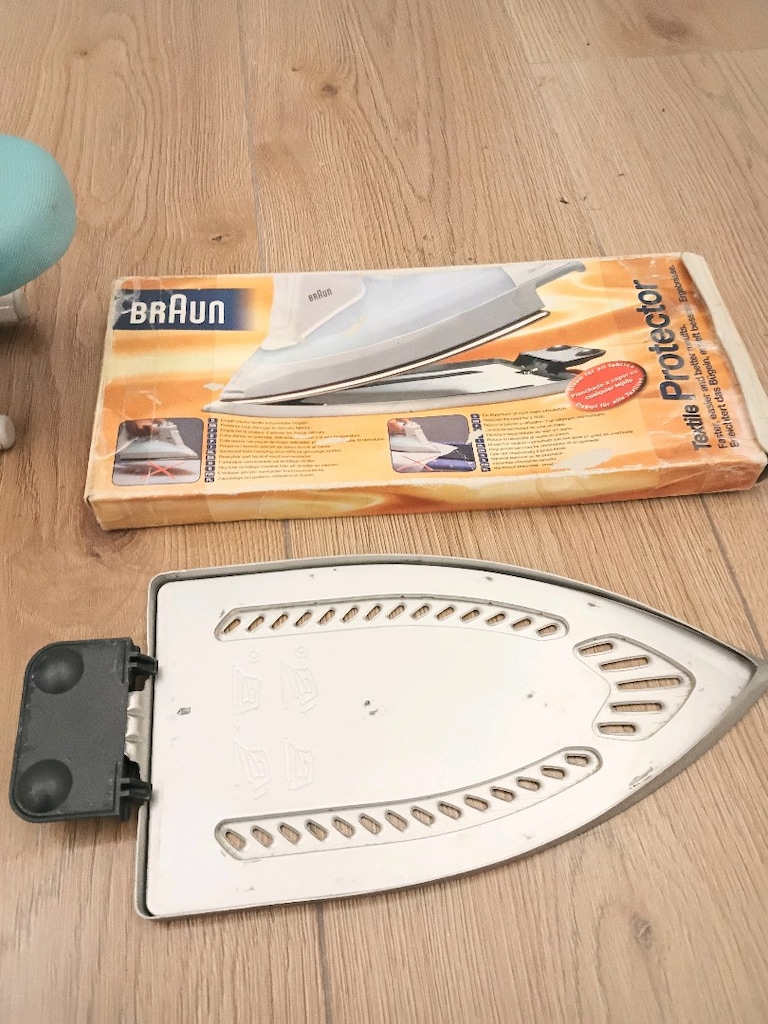 ARZUM 2400 WATT BUHARLI ÜTÜ, ÜTÜ ALTLIĞI VE KOL PAÇA ÜTÜ MASASİ VS - 8