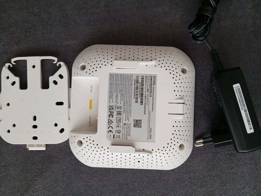 ZYXEL ACCES POİNT NWA1123AC V3 - 2