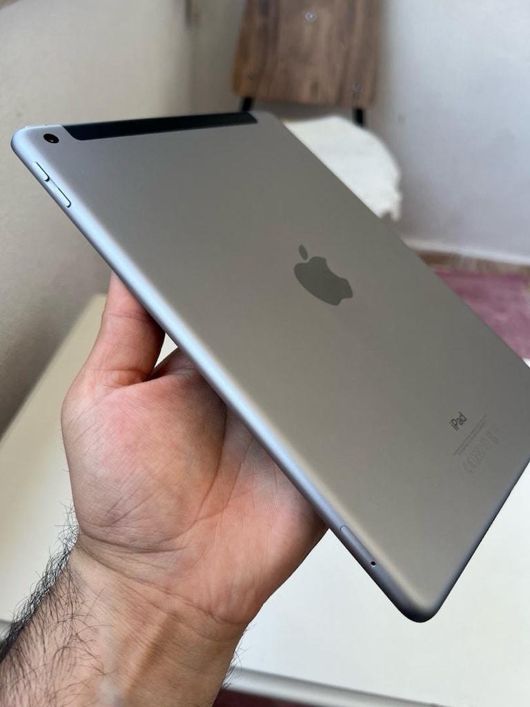 iPad 6. NESİL 32 GB Sım Kartlı Model - 3