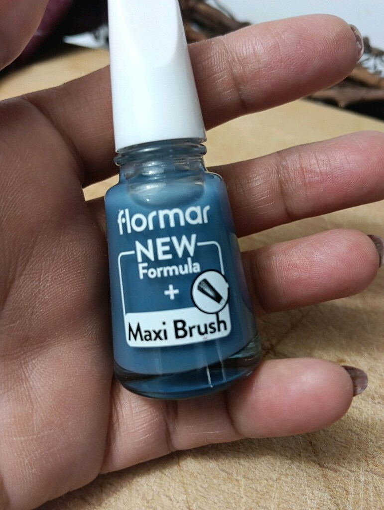 0 yeni Flormar şeffaf mavi renk oje - 5