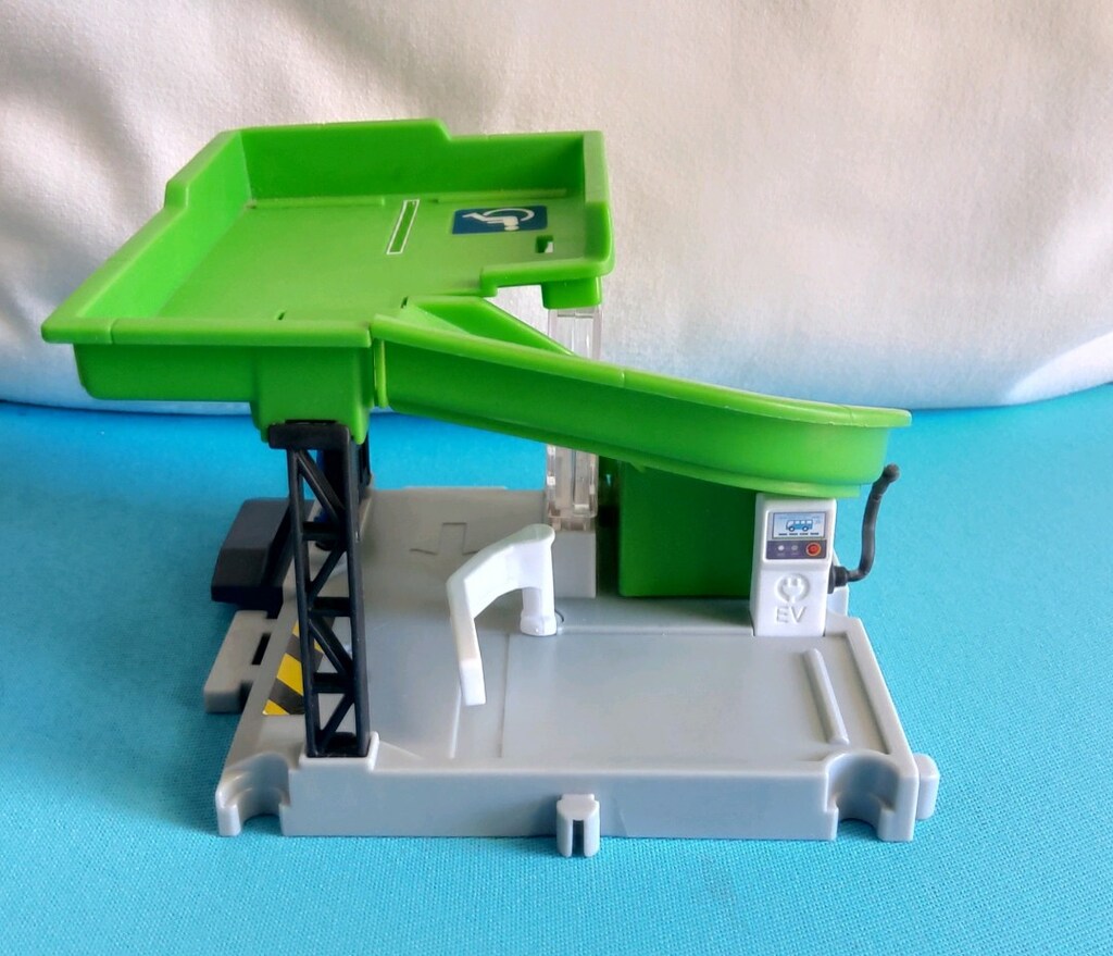 Matchbox oyun seti otobüs durağı, Orijinal, SIFIR Gibi - 2