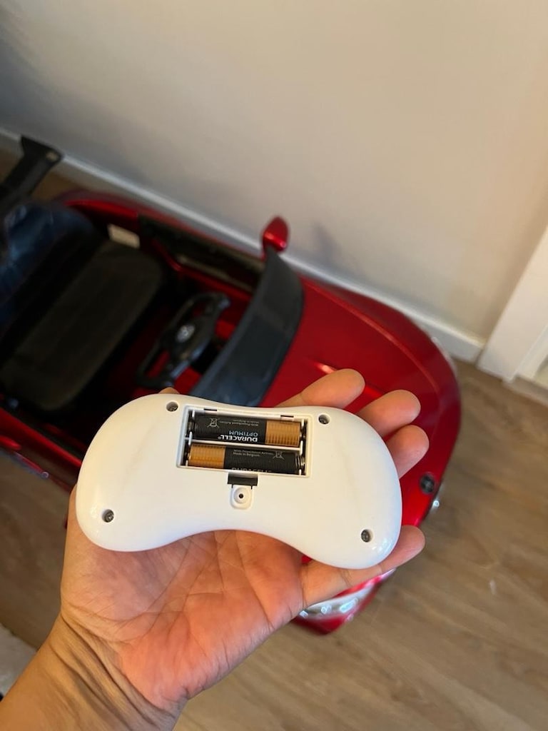 Mercedes Kırmızı Akülü Araba 12 volt - 10
