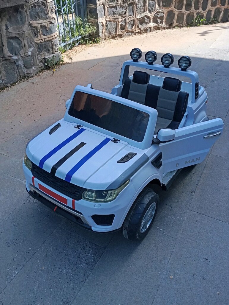 Akülü Araba 4x4 Jeep - 8