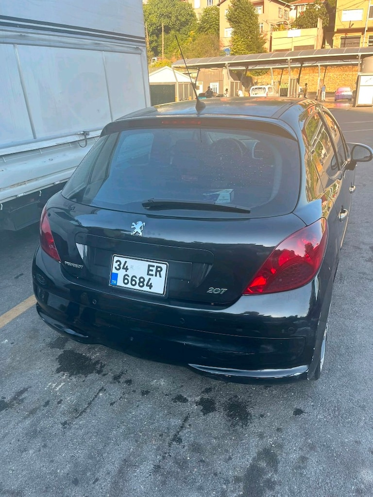 Peugeot 207 - 5