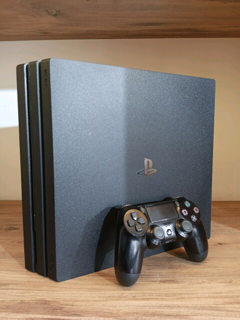 PS4 PRO 1TB 4K TEK KOL SORUNSUZ TERTEMİZ CİHAZ